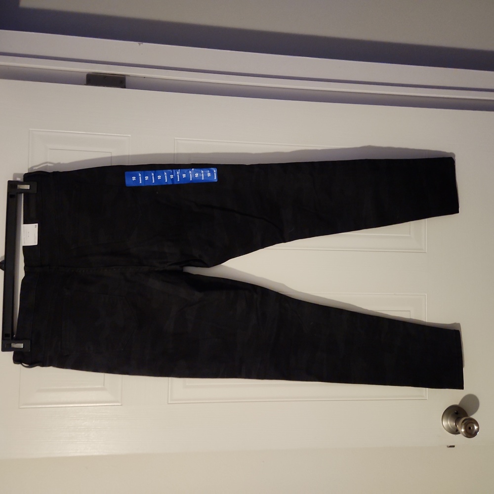 Jeans - Picture 2 of 7
